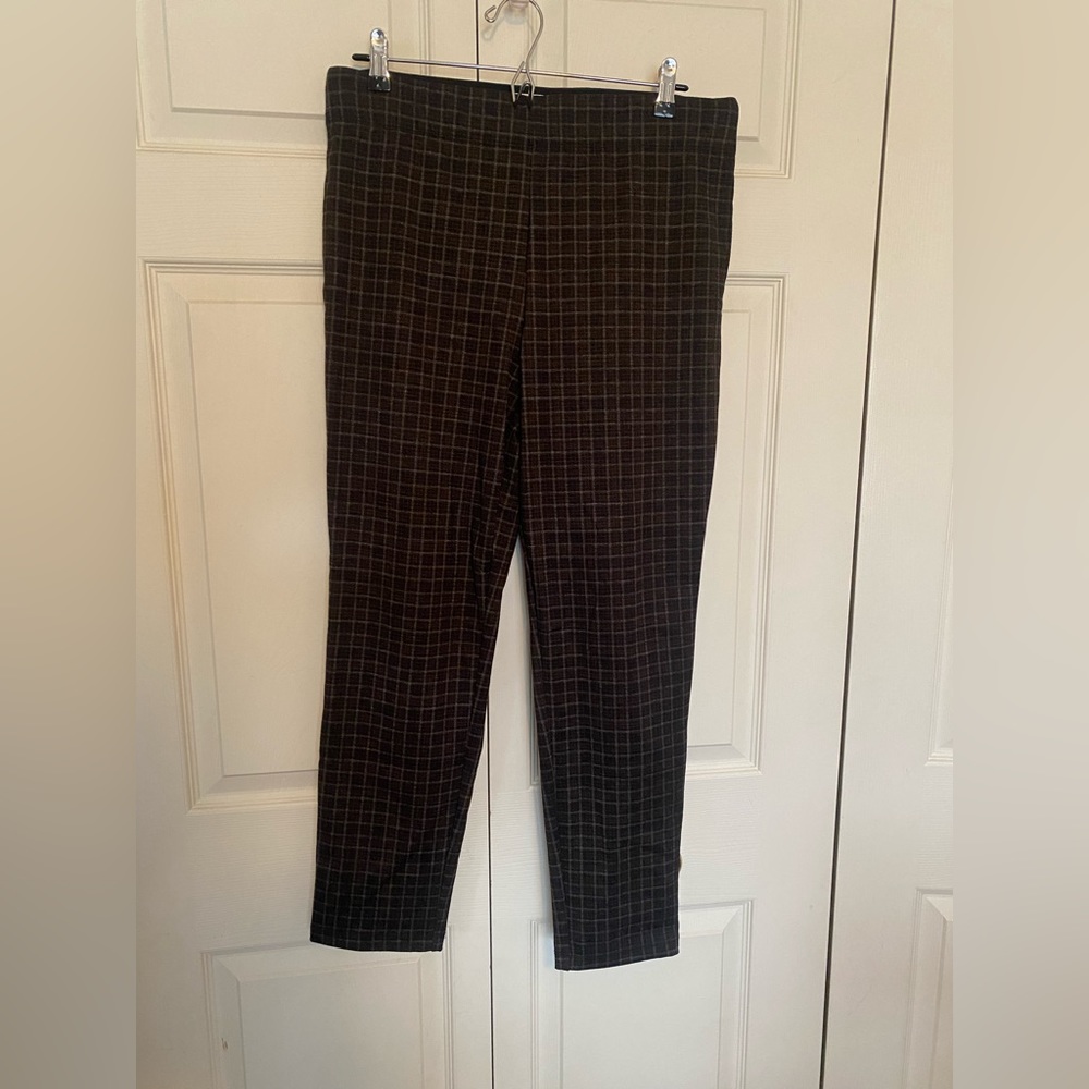 Ankle length plaid leggings